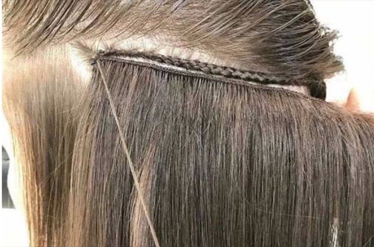 Brazilian human hair β 3 bundles + closure